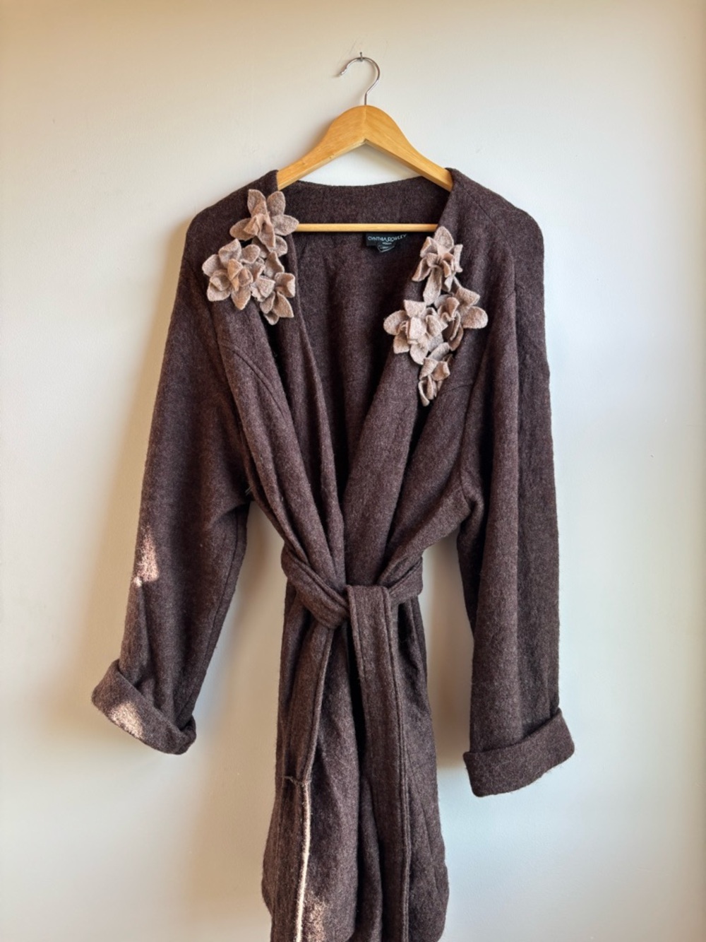 Cynthia Rowley Brown Robe with Beige Floral Appliqués